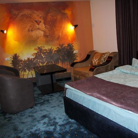 Nice Hotel Yerevan Luaran gambar